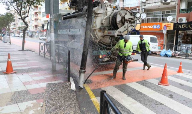 Manisa Büyükşehir Belediyesi bayramda görev başında
