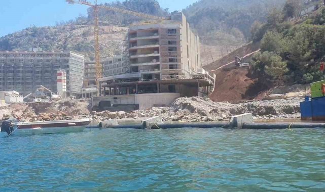 Marmaris'teki otel inşaatı, deniz dolgusu iddiasıyla mühürlendi