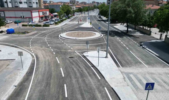 Melikgazi'de kavşak düzenlemesiyle trafik rahatlıyor