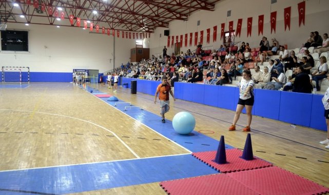 Mudanya'da minik sporcular hünerlerini sergiledi
