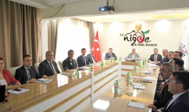 Niğde'de KÖYDES İl Tahsisat Komisyonu Toplantısı yapıldı