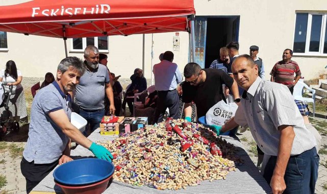 Numanoluklular 'adak arefeliği' geleneğinde yine bir araya geldi