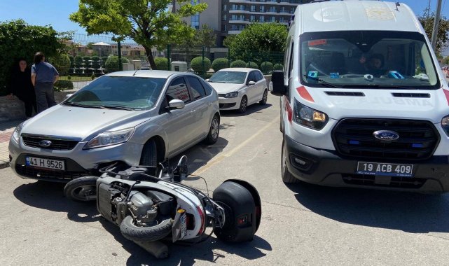 Otomobil ile motosiklet çarpıştı: 1 yaralı