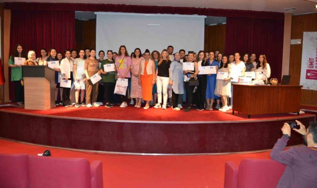Özel Ümit Hastaneleri tarafından düzenlenen gebelik eğitimleri sürüyor