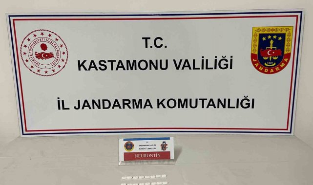 Psikiyatri hastası, yeşil reçeteyle aldığı ilaçları satarken yakalandı