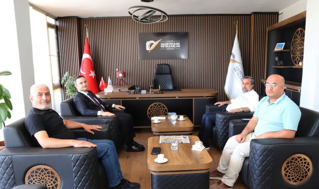 Savcı Çetin Gazetecilerle bir ara geldi