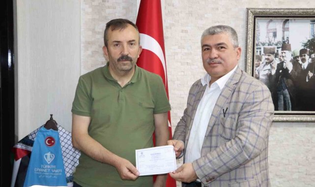 Şehit annesinden anlamlı bağış
