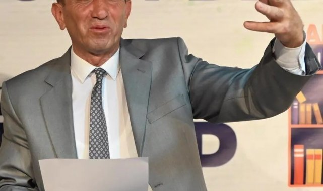 Sevencan, yeni kitabıyla okuyucularıyla buluşuyor