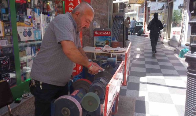 Sungurlu'da bıçakçıların 'Bileme' mesaisi başladı