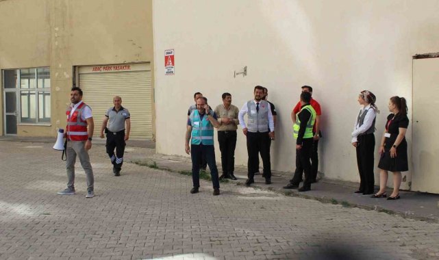 Tatvan'da gerçeği aratmayan tatbikat