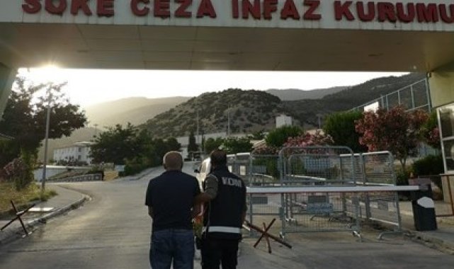 Uyuşturucudan 10 yıl hapis cezası vardı, Didim'de yakalandı