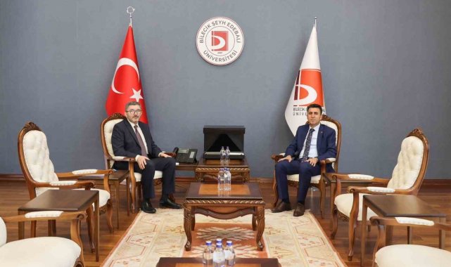 Vali Aygöl'den çiçeği burnunda Rektör Kaplancıklı'ya iade-i ziyaret