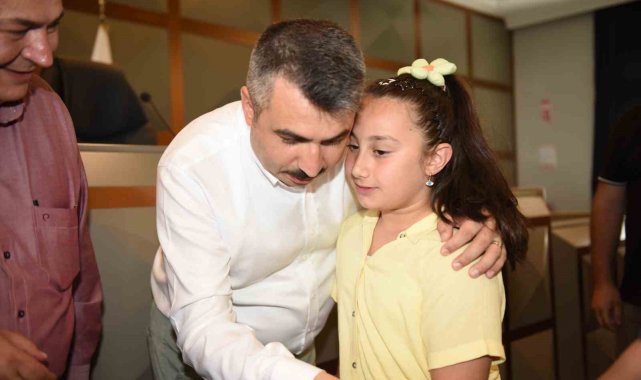 Yıldırım ailesi bayramlaştı