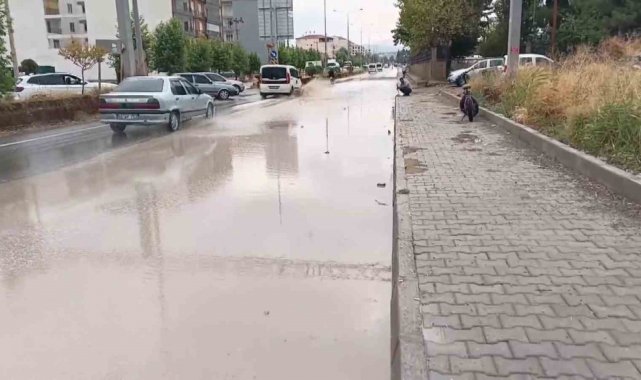 Adıyaman'da sağanak yağmur