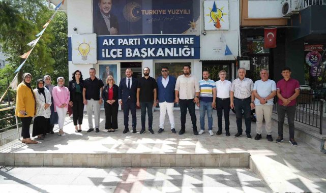 AK Parti Yunusemre İlçe Başkanı Durmaz'dan CHP'li belediyelere eleştiri