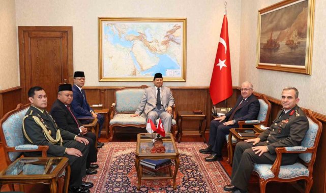 Bakan Güler, Endonezya Cumhurbaşkanı Subianto'yu kabul etti