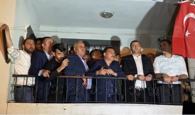 Baki Ersoy: "Vali Çiçek ve müdür Aydın'ın kahramanlıklarına şahidiz"
