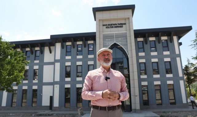 Başkan Çolakbayrakdar: "Şehrimize her yaş grubunu cezbedecek, yeni bir kütüphane kazandırıyoruz"
