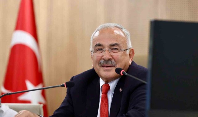 Başkan Güler: "Alarm durumunda her ırmağın başında iş makinası ve ekibimiz var"