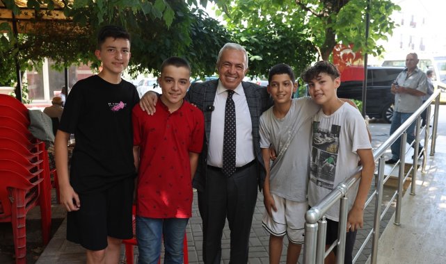 Başkan Şadi Özdemir Demirci'de mahalle halkını dinledi