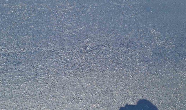 Bodrum'da aşırı sıcaklar asfalt eritti