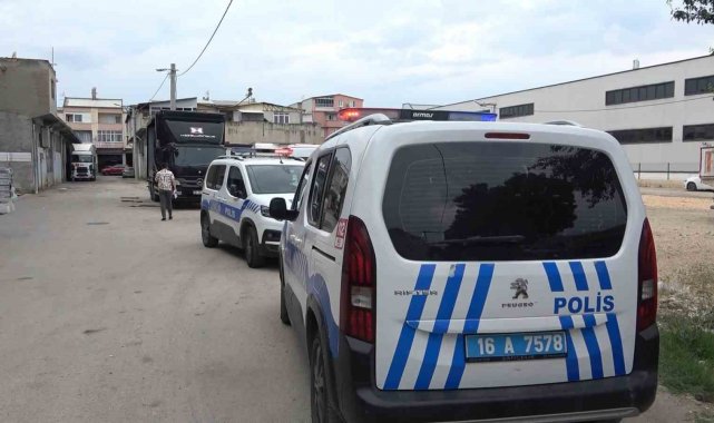 Bursa'da boşandğı eski eşini bacağından vurdu