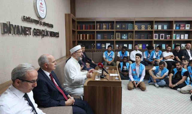 Diyanet İşleri Başkanı Erbaş: "Savunmada bizim çocuklarımız güzel şeyler yapıyorlar"