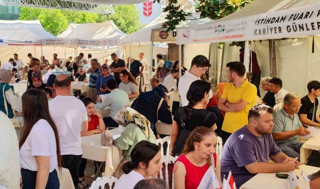 DTO İstihdam Fuarı ve Kariyer Günleri 20 bin kişiye ulaştı