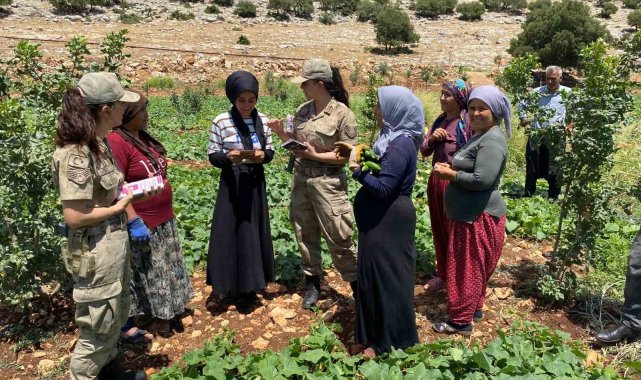 Gaziantep'te jandarma KADES uygulamasını tanıttı