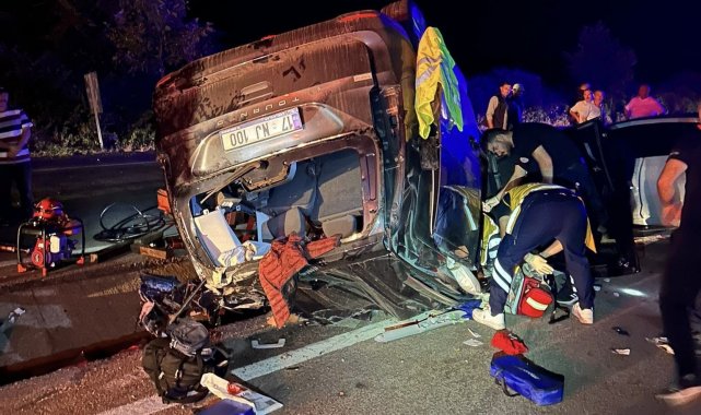 Gönen'de feci kaza... İki araç kafa kafaya çarpıştı: 1 ölü, 2 yaralı