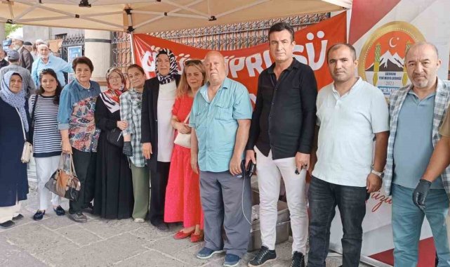 Gönüllü annelerden anlamlı ikram