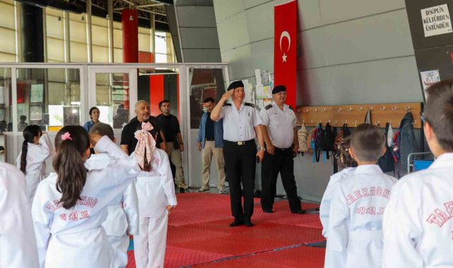 İl Jandarma Komutanı Dedebağı'ndan ERVA Spor Okulu'na ziyaret