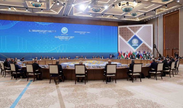 Kazakistan Cumhurbaşkanı Tokayev: "Üye ülkelerin dış ticareti dünya ticaretinin dörtte birine eş değer"