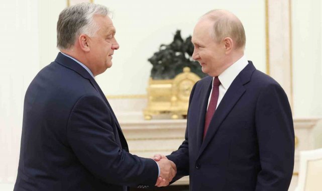 Macaristan Başbakanı Orban, Rusya'da Putin ile görüştü