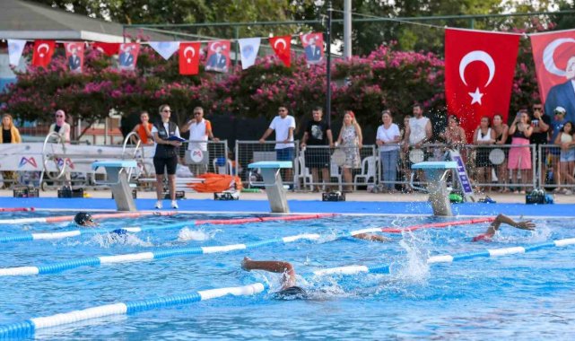 Mersin, 'Bölgesel Triatlon Ligi'nin 7. Bölge 2. Etap Yarışması'na ev sahipliği yaptı