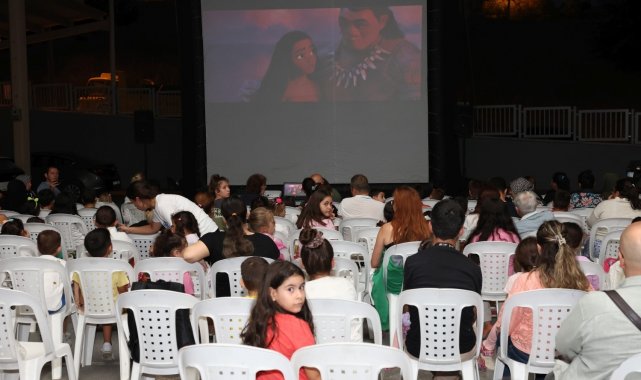 Nilüfer'de çocuklar açık hava sinemasında eğlenecek