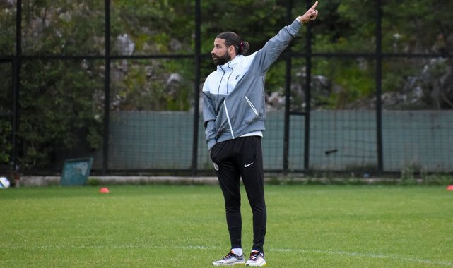 Olcay Şahan: "Beşiktaş ve Trabzon'daki gibi burada da kolej havası var"