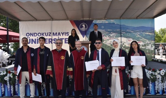 OMÜ İİBF'de mezuniyet coşkusu