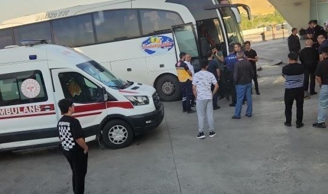 Otobüste kalp krizi geçiren yolcu hayatını kaybetti