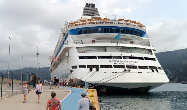 Rus turistlerin Amasra'ya ilgisi sürüyor