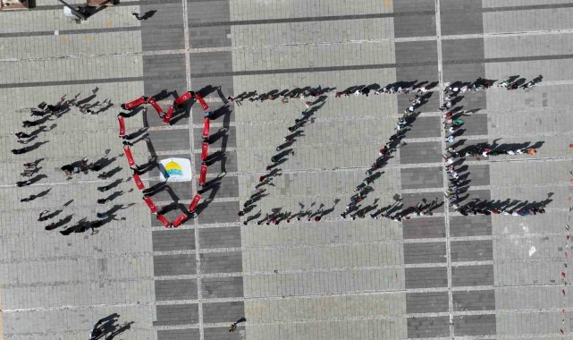 Van YYÜ'de 'Gazze' koreografisi oluşturuldu