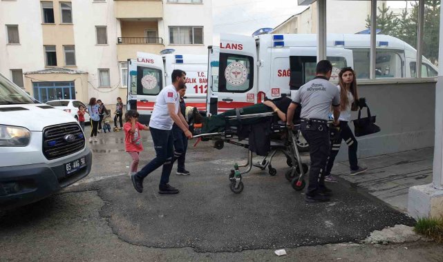 Van'da trafik kazası: 9 yaralı
