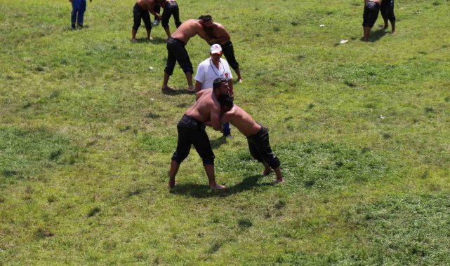 500 pehlivan Beyağaç'ta er meydanına çıktı