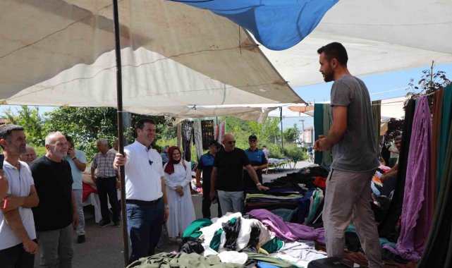 Akyazı kumaş ve antika pazarına yoğun ilgi