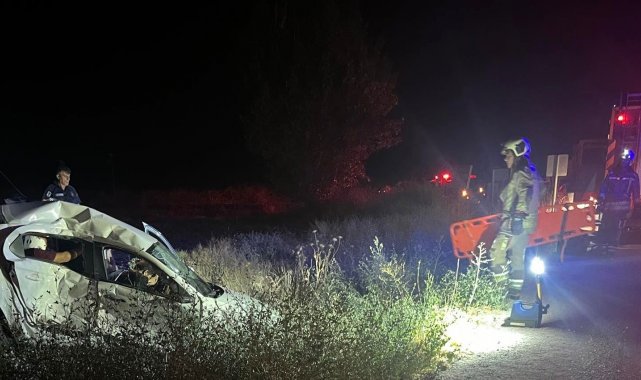 Ankara'da otomobil ile kamyon çarpıştı: 4 yaralı