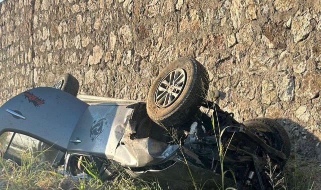 Balıkesir'de trafik kazası: 3'ü ağır 5 kişi yaralandı