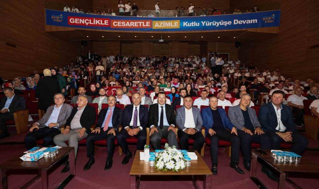Başkan Alemdar: "Sakarya tarihine iz bırakacak işler yapmak için çalışıyoruz"