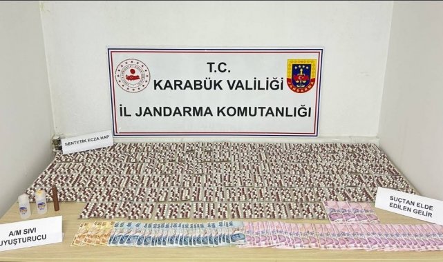 Binlerce uyuşturucu hap ile yakalanan 3 şüpheli tutuklandı