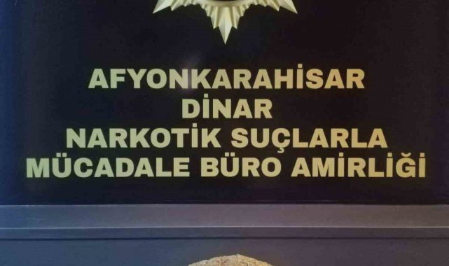 Bir kilogramın üzerinde uyuşturucu madde ile yakalandı