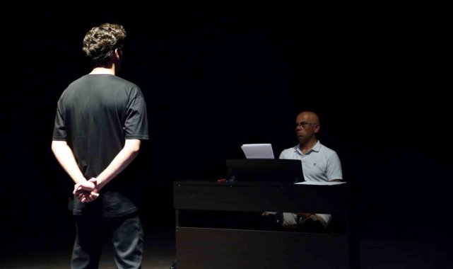Bodrum'da Belediyesi Şehir Tiyatroları yeni yüzlerine kavuştu